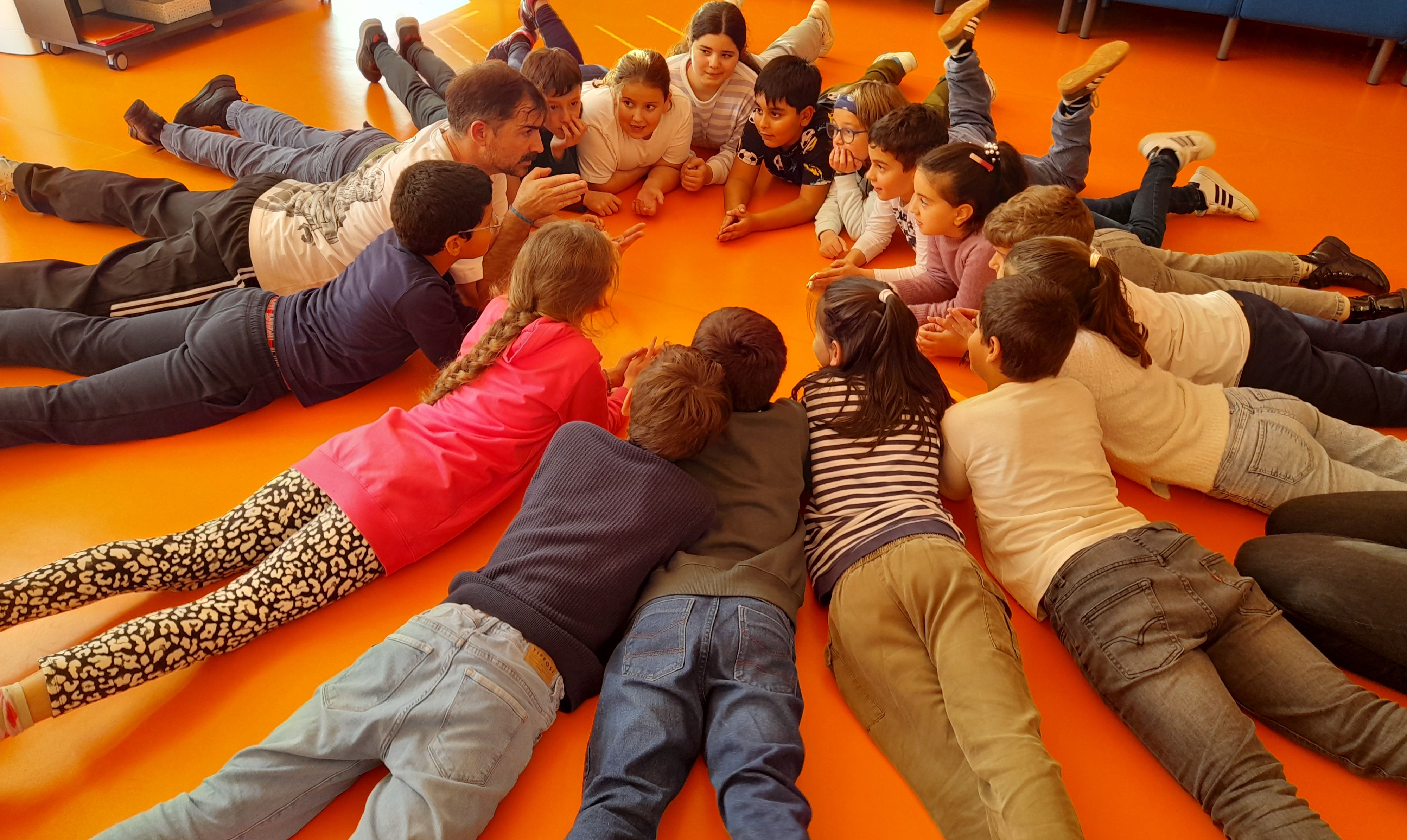 Há Dança na Biblioteca